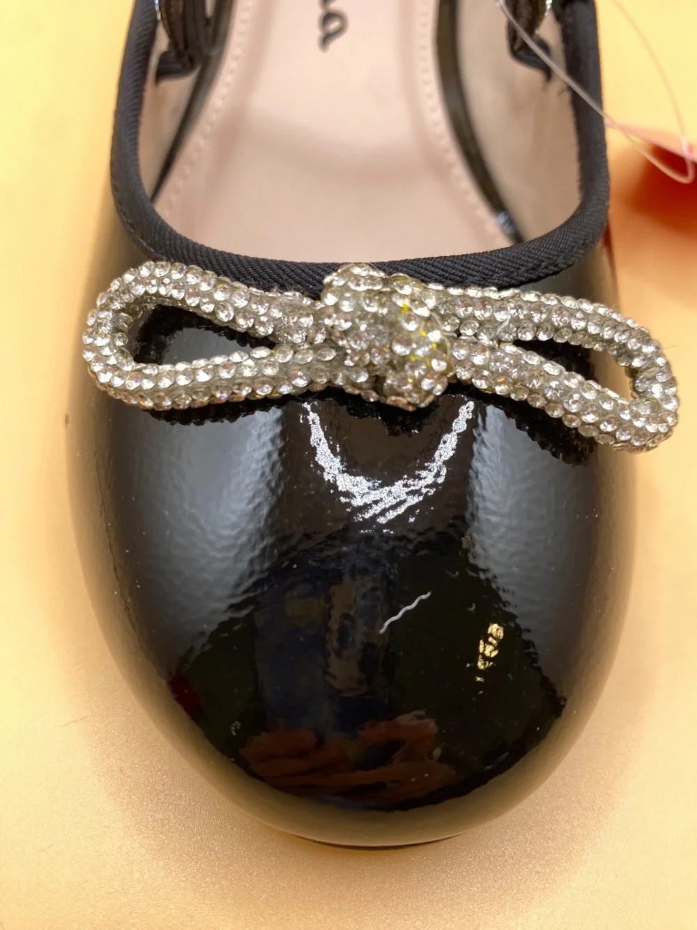 Nina Shoes Kendalla Black Crinkle Shoes - New in Box